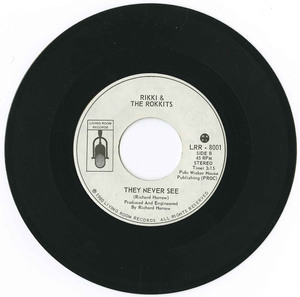 45 rikki   the rokkits   new wave bw they never see vinyl 02