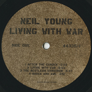 Neil young   living with war label 01