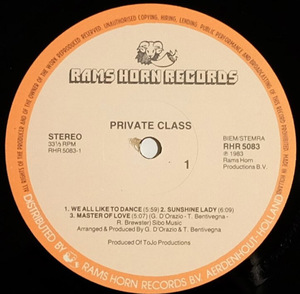 Private class   st label 01