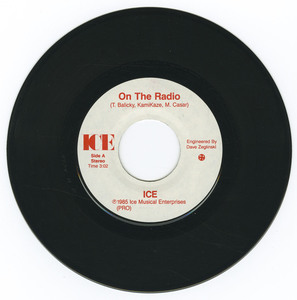 45 ice   on the radio bw soul searcher vinyl 01