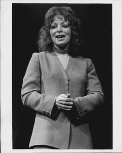 Judy lander 8894389834343