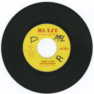 45 cynthia webber   touch a hand bw version vinyl 01