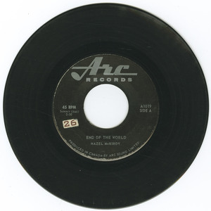 45 hazel mckirdy   end of the world bw mama didn't lie vinyl 01