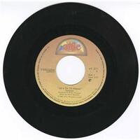 Let's Go to Hawaii b/w Don't Toy With Me