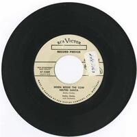 When Bessie The Cow Helped Santa b/w Santa Claus Rides Again