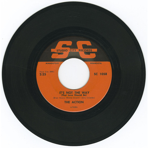 It's Not The Way (That Love Should Be) b/w Time Flies