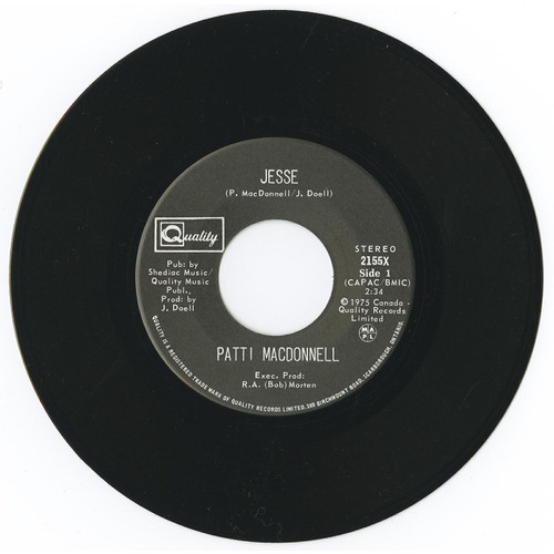 Jesse b/w Wild Oval Henry