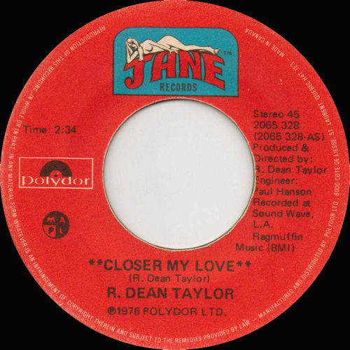 Closer My Love b/w Daddy's Got a Gun