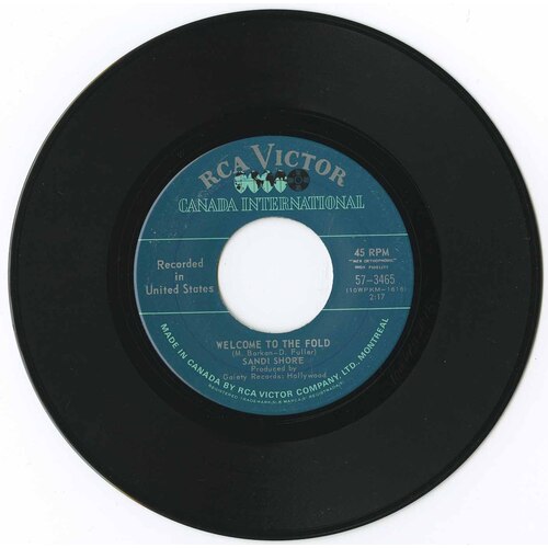 Welcome to the Fold b/w Keeps My Mind Off of You