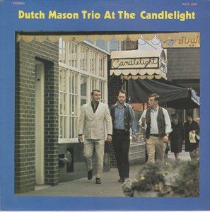 Dutch mason trio at the candlelight