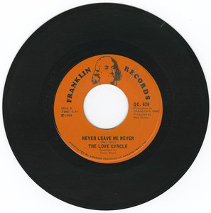 45 love cyrcle   never leave me never  vinyl 01