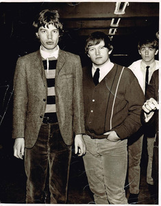 Robin mcmillan and ron canning of the 5 rising sons with mick jagger