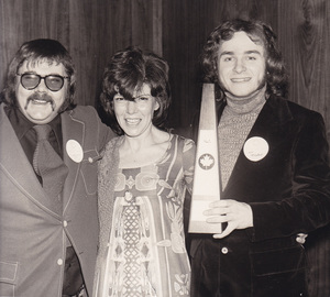 Joey at the 1972 juno awards pictured here with cfrw%e2%80%99s chuck chandler and polydor records exec lori braun