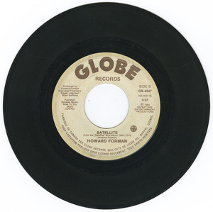 45 howard forman   she keeps me warm bw satellite vinyl 02