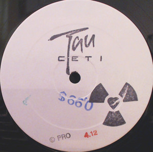 Tau ceti   radiation bw bathed in dark light %283%29