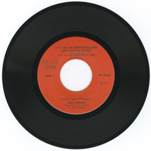 45 dick nolan   it's 1977 in newfoundland %28private st 57554%29 vinyl 01